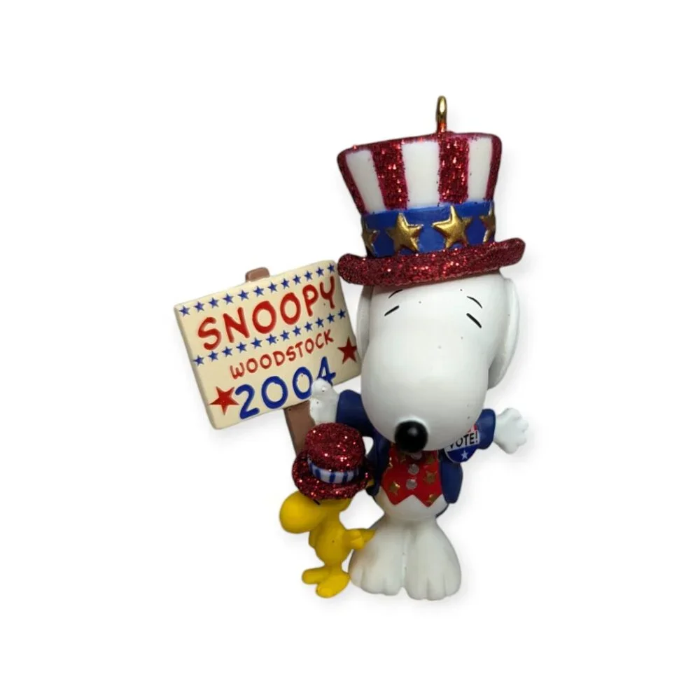 2004 Hallmark Keepsake Ornament Collector's Series Snoopy The Winning Ticket